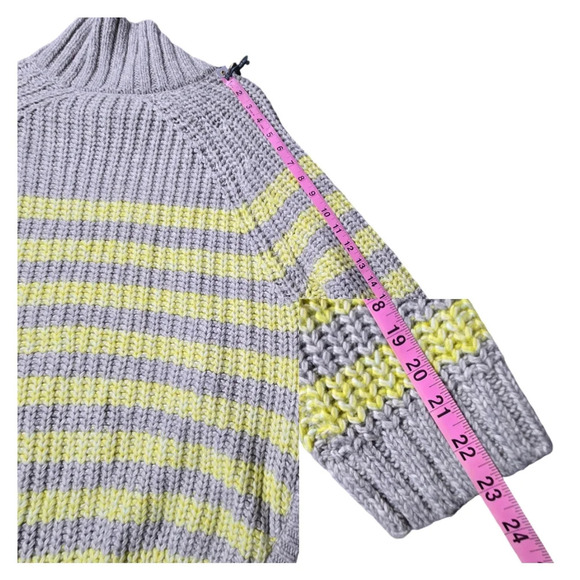 Victoria's Secret Sz M Gray Yellow Wool Alpaca Cotton Blend‎ Chunky Knit Sweater - Picture 10 of 13